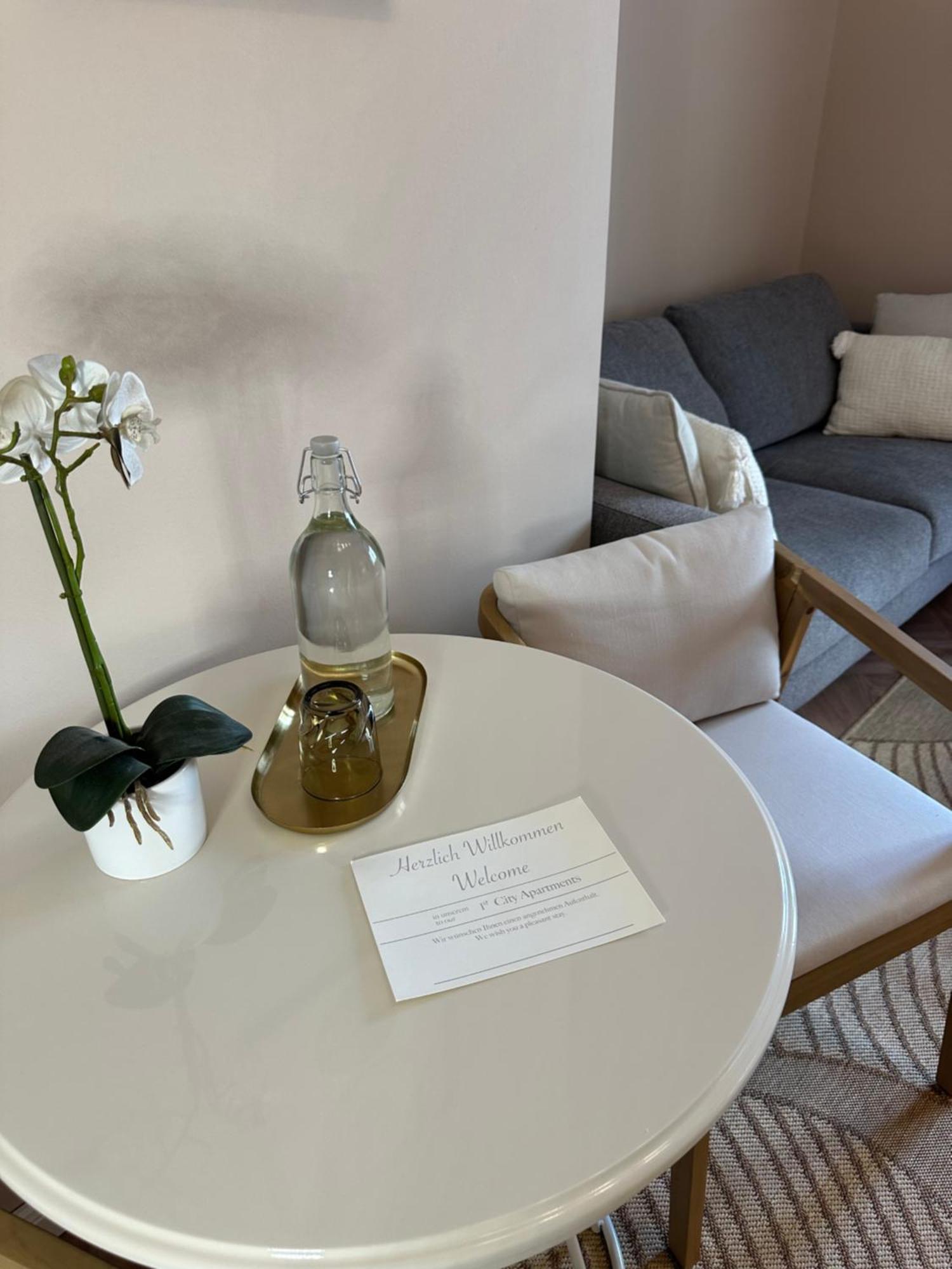 1st Apartment *